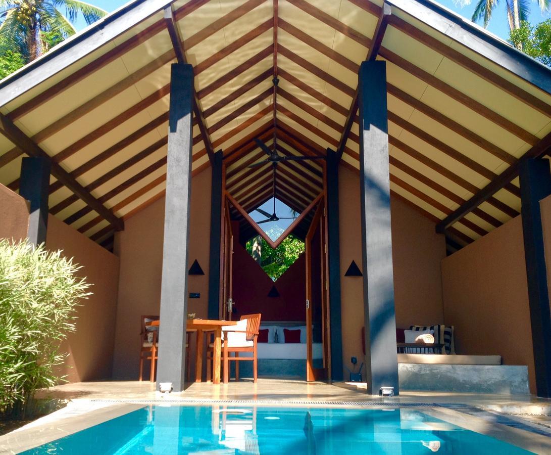 Nisala Villas Хикадува Екстериор снимка